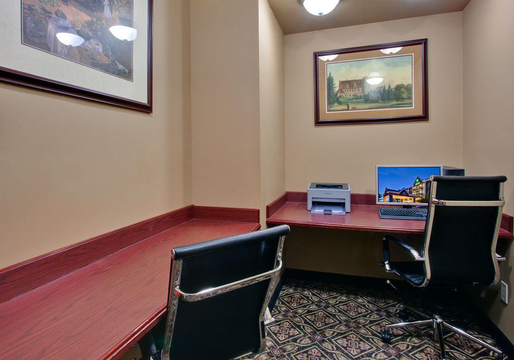 Holiday Inn Express Calgary South By Ihg Exteriör bild