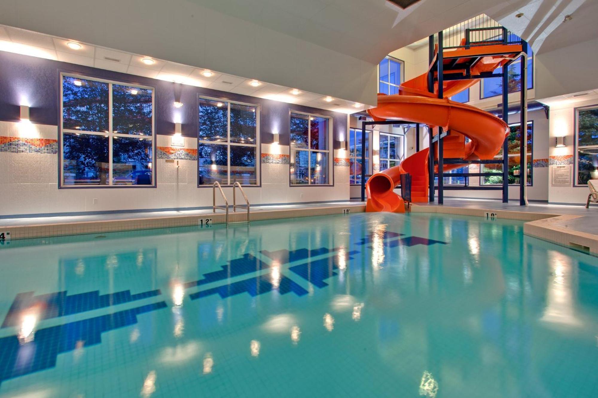 Holiday Inn Express Calgary South By Ihg Exteriör bild