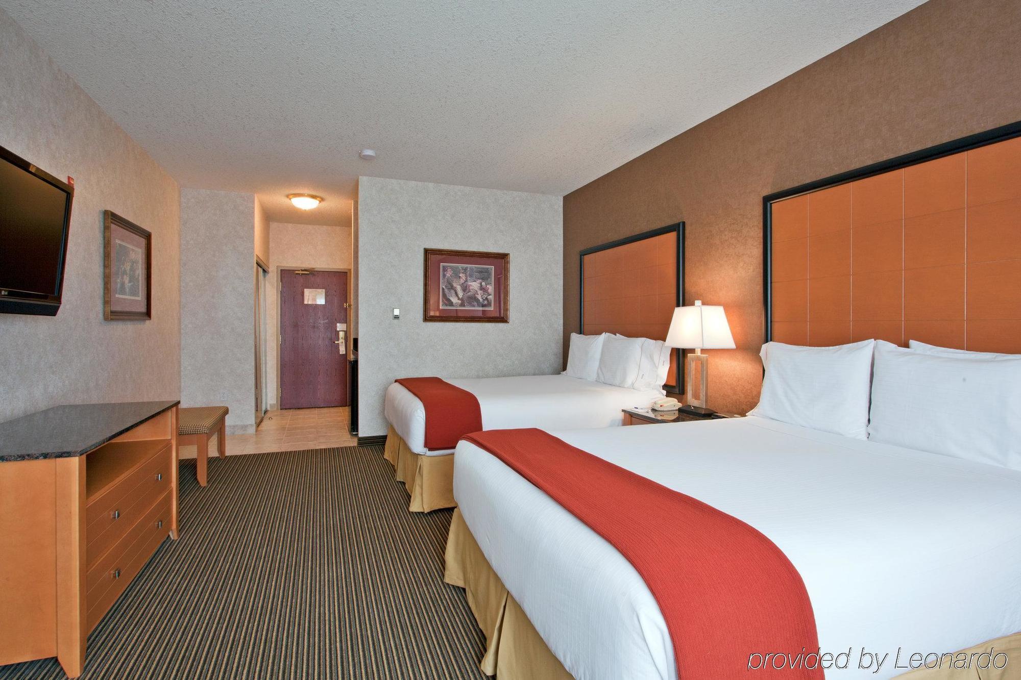 Holiday Inn Express Calgary South By Ihg Exteriör bild